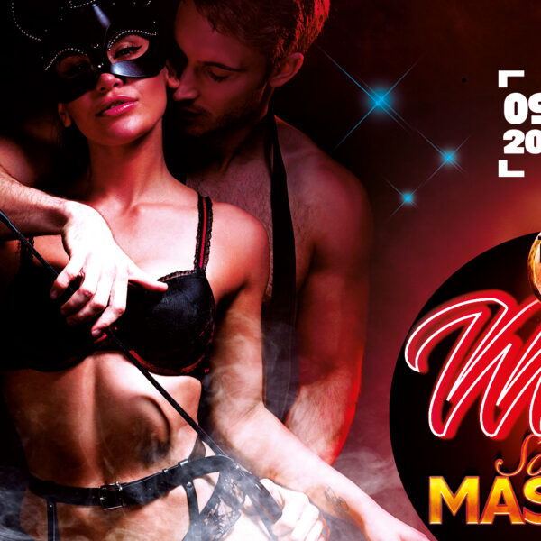 MOON MASK PARTY